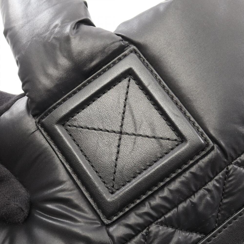 CHANEL Black Leather Tote Bag - Picture 9 of 9